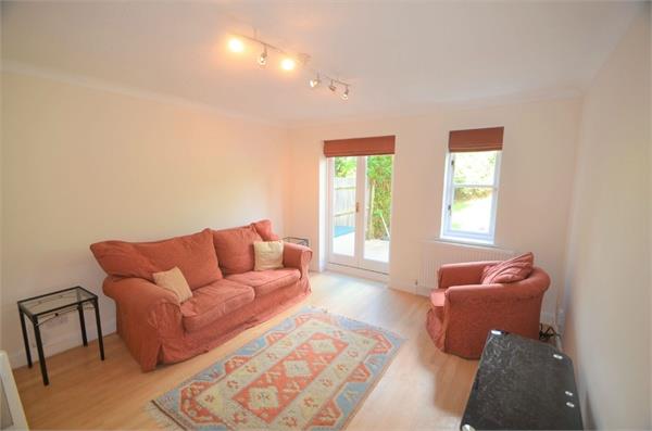 Grenville Place, Mill Hill